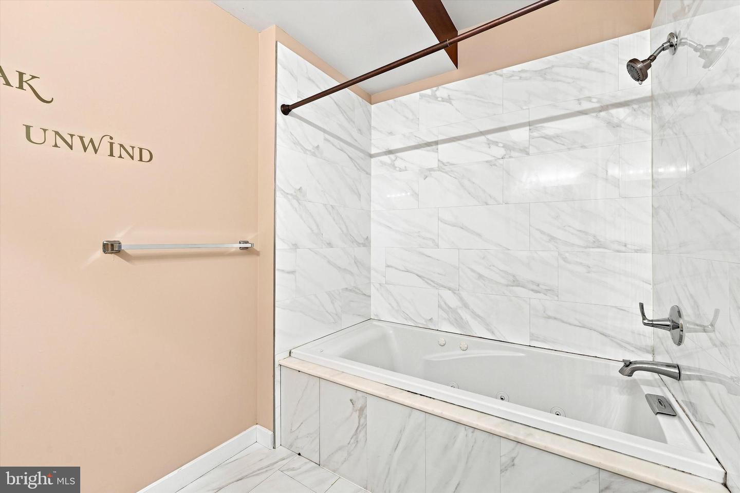 2000-unit B3 Kimball St #b3 Property Photo 16
