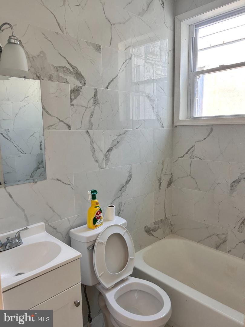 2019 Buckius St Property Photo 8