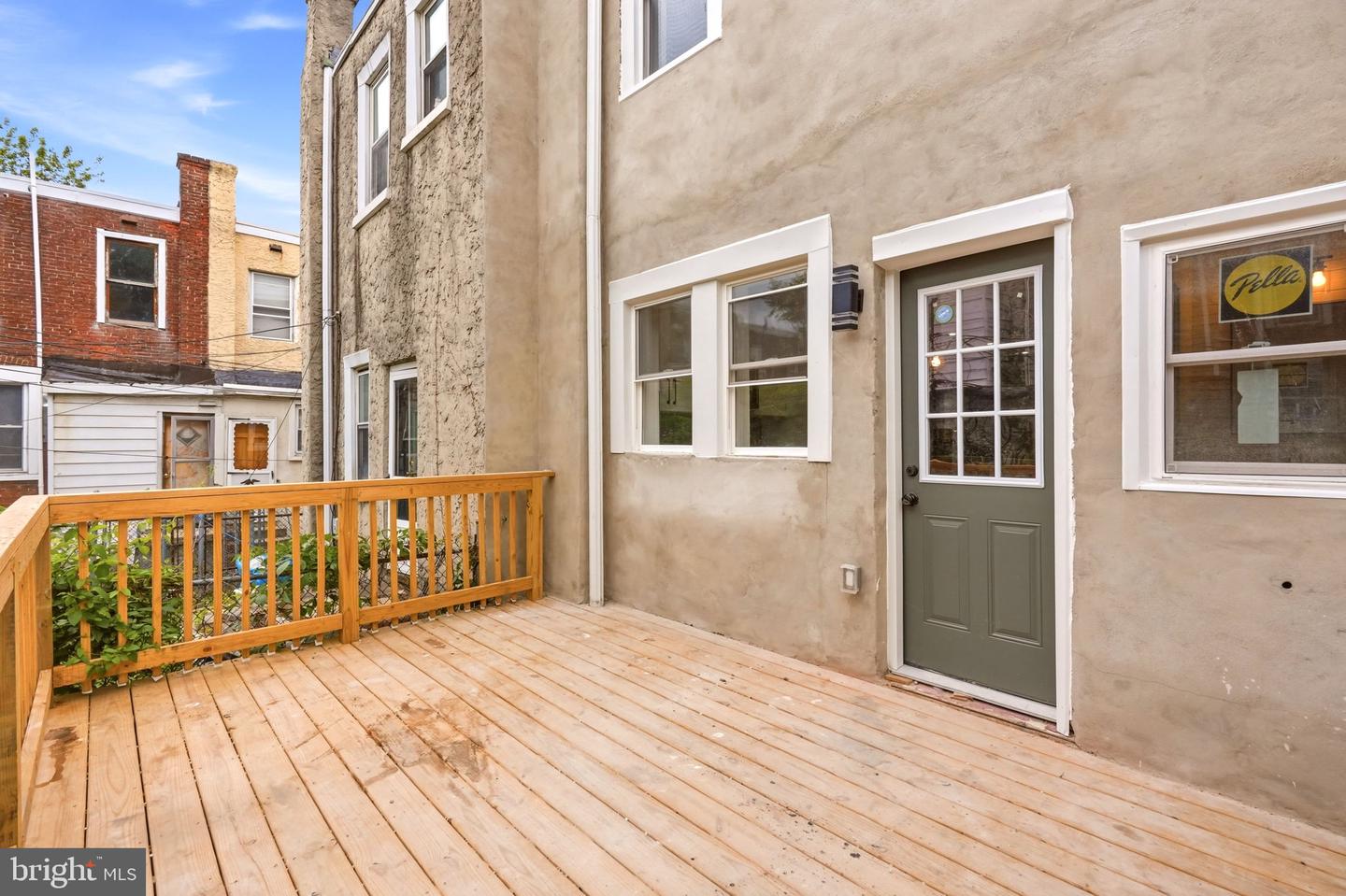 512 S Yewdall St Property Photo 34