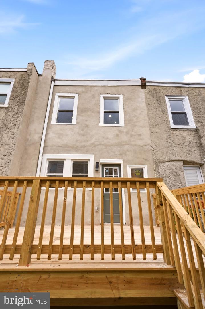 512 S Yewdall St Property Photo 35