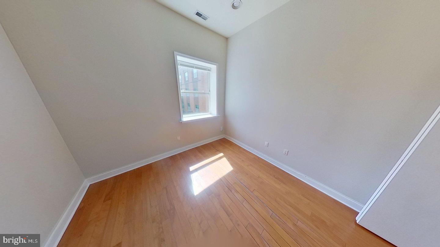1412 W Susquehanna Ave #3 Property Photo 6
