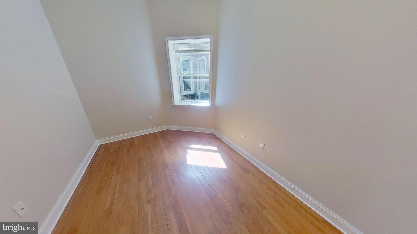 1412 W Susquehanna Ave #3 Property Photo 9
