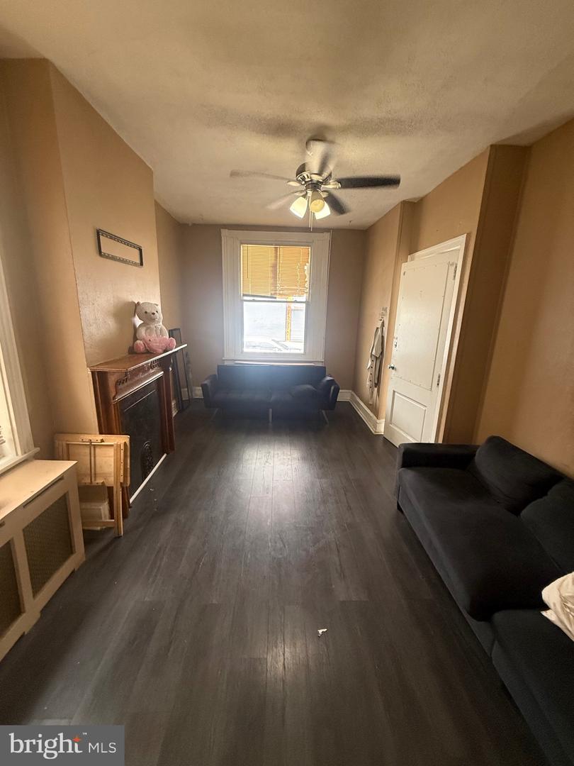 116 E Eleanor St Property Photo 3