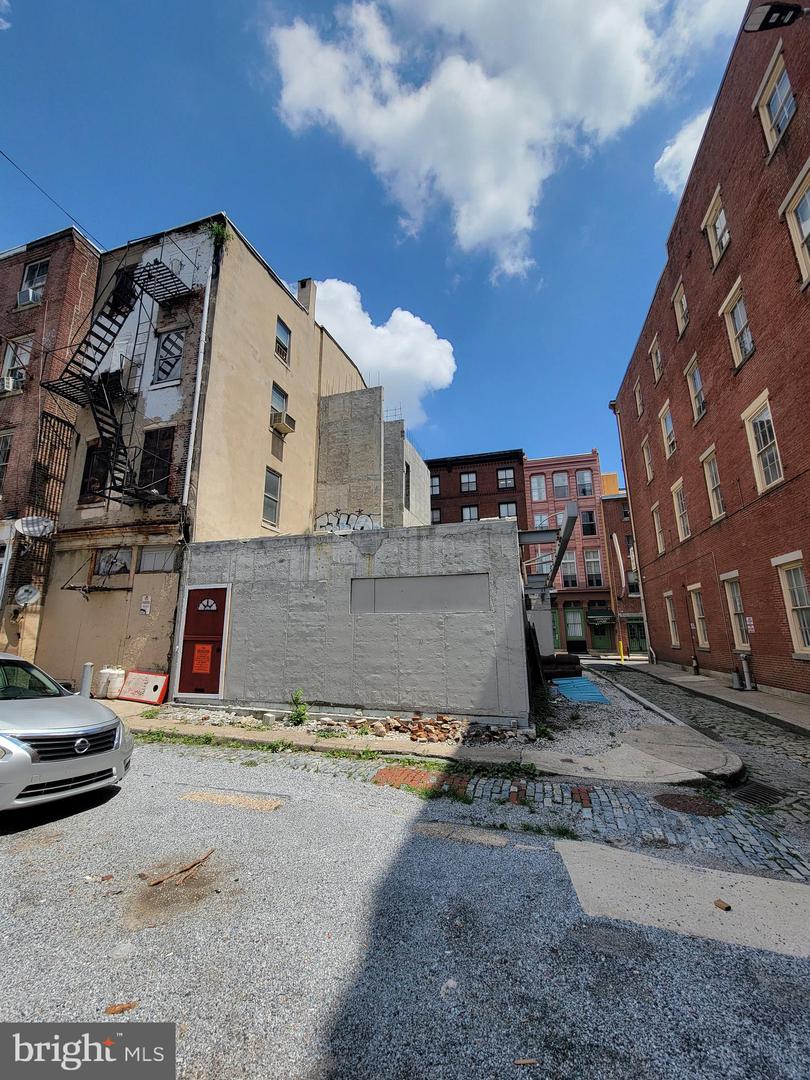 20-22 S Bank St Property Photo 12