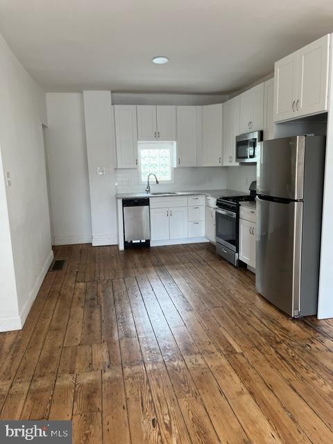 1622 Montrose St Property Photo 2