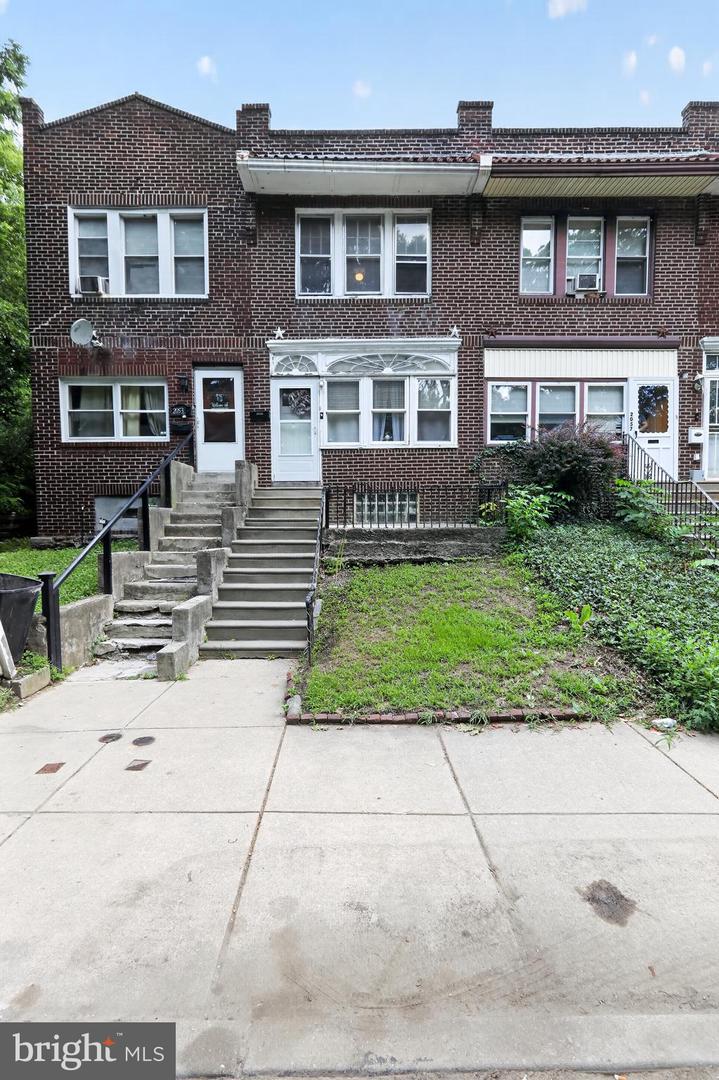 2055 Cobbs Creek Pkwy Property Photo 1