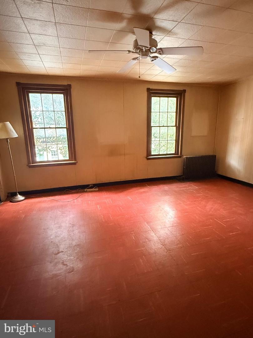 1118 Marlborough St Property Photo 19