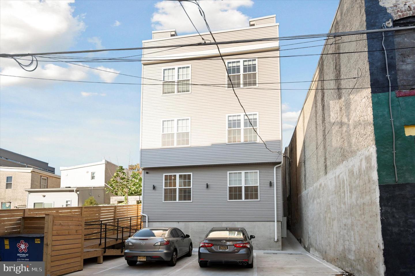 2513 N Howard St #302 Property Photo 19