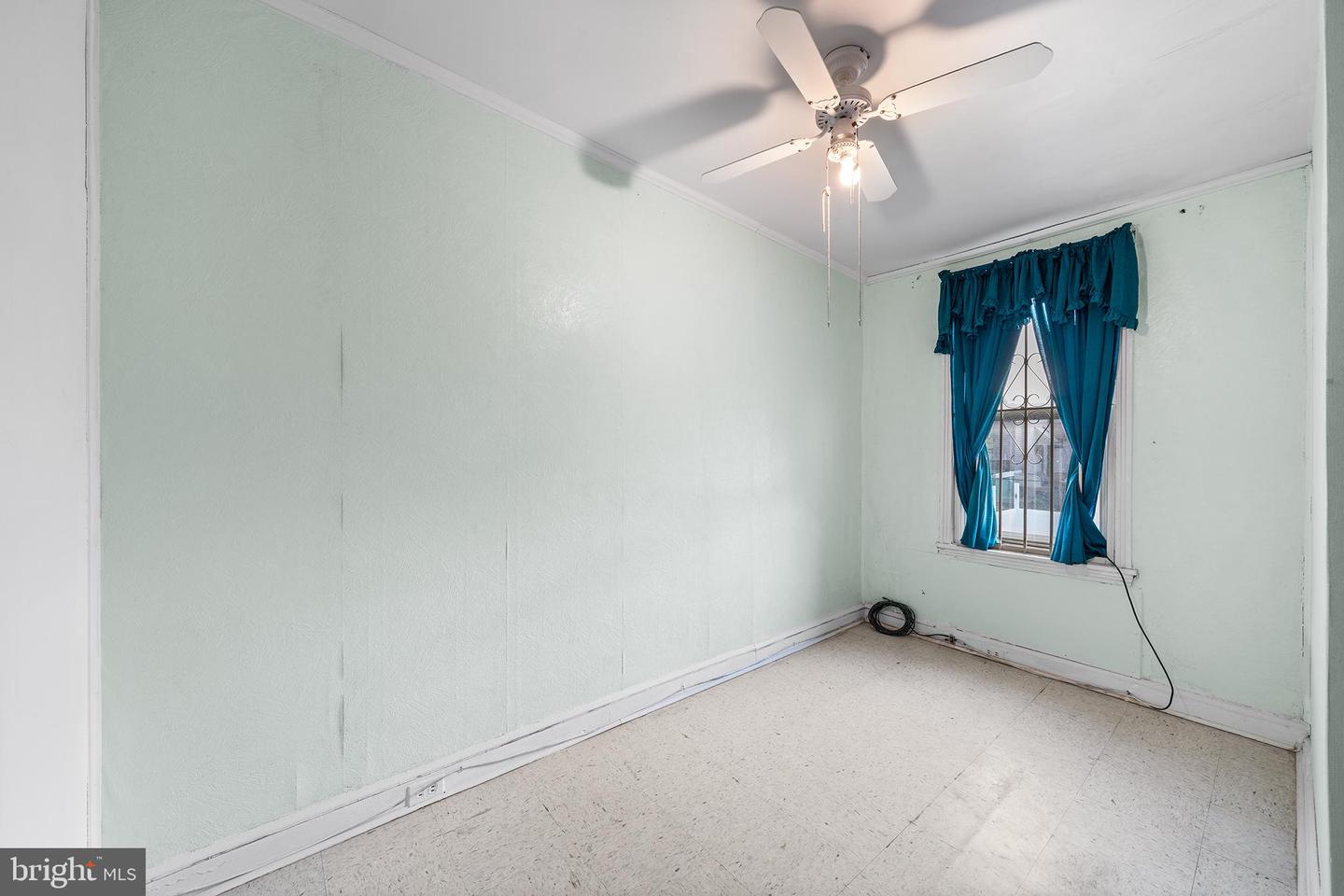 1821 E Sergeant St Property Photo 12