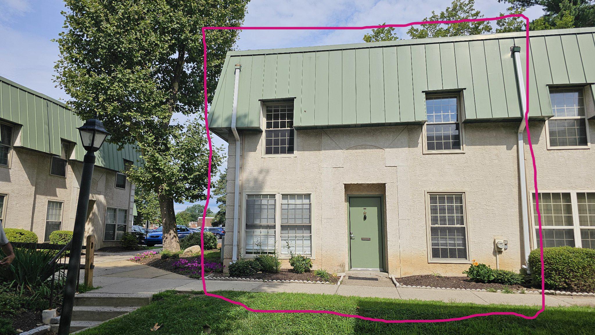 441 TOMLINSON RD #H1 Property Photo 1