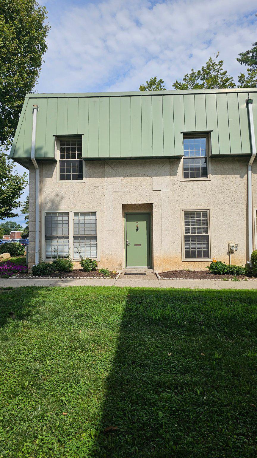 441 Tomlinson Rd #h1 Property Photo 2