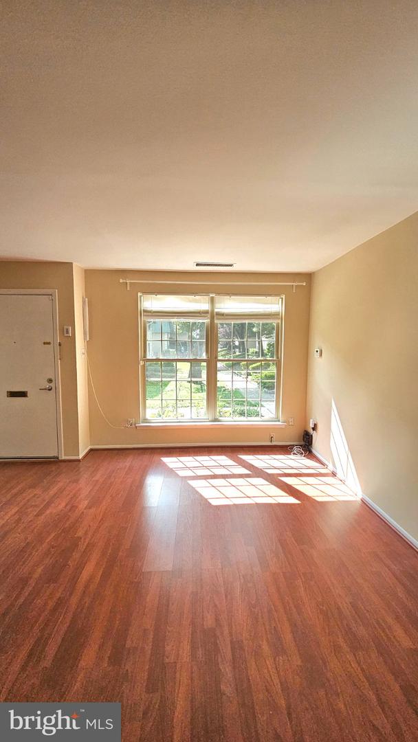 441 Tomlinson Rd #h1 Property Photo 13