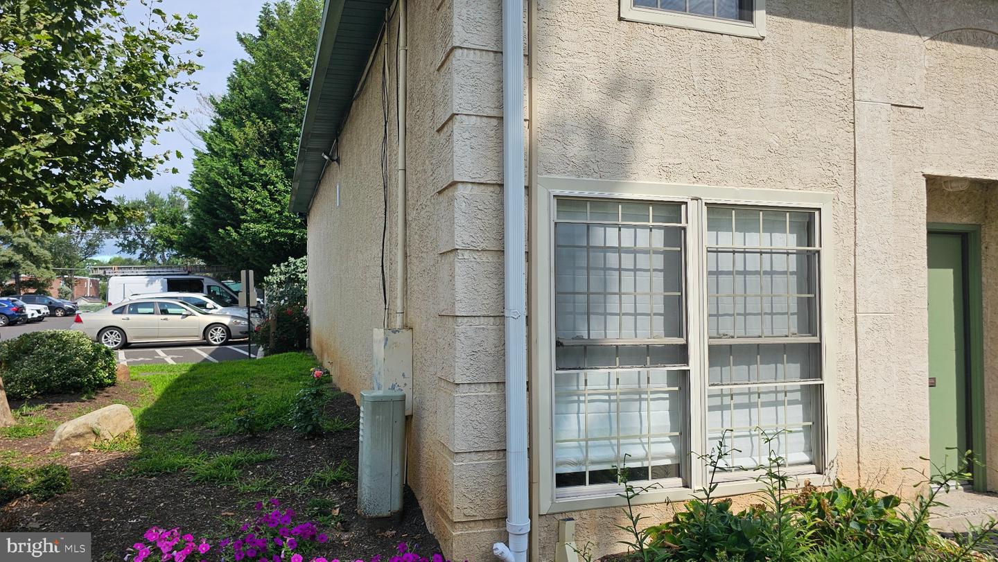 441 Tomlinson Rd #h1 Property Photo 31