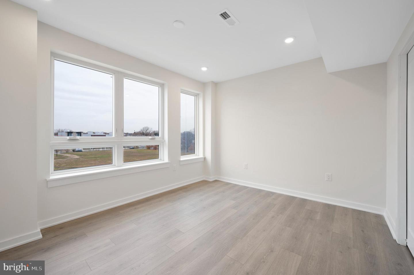 1721 N 21st St #c Property Photo 11