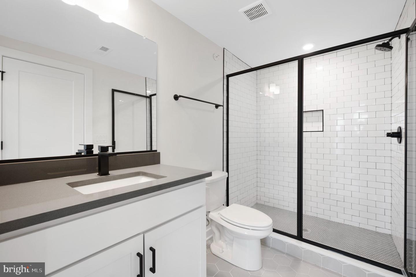 1721 N 21st St #c Property Photo 13