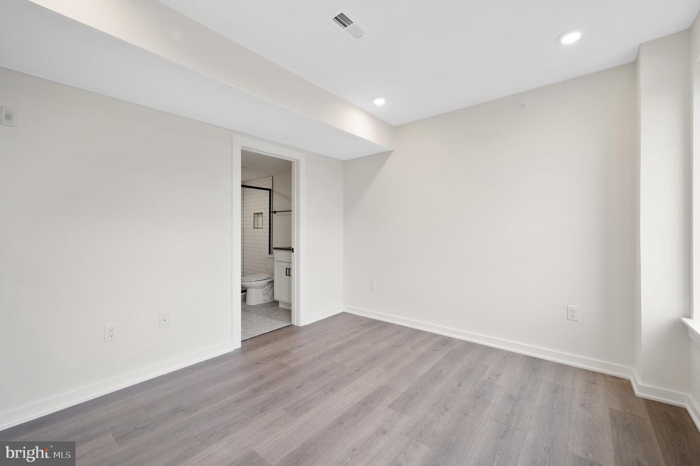 1721 N 21st St #c Property Photo 15