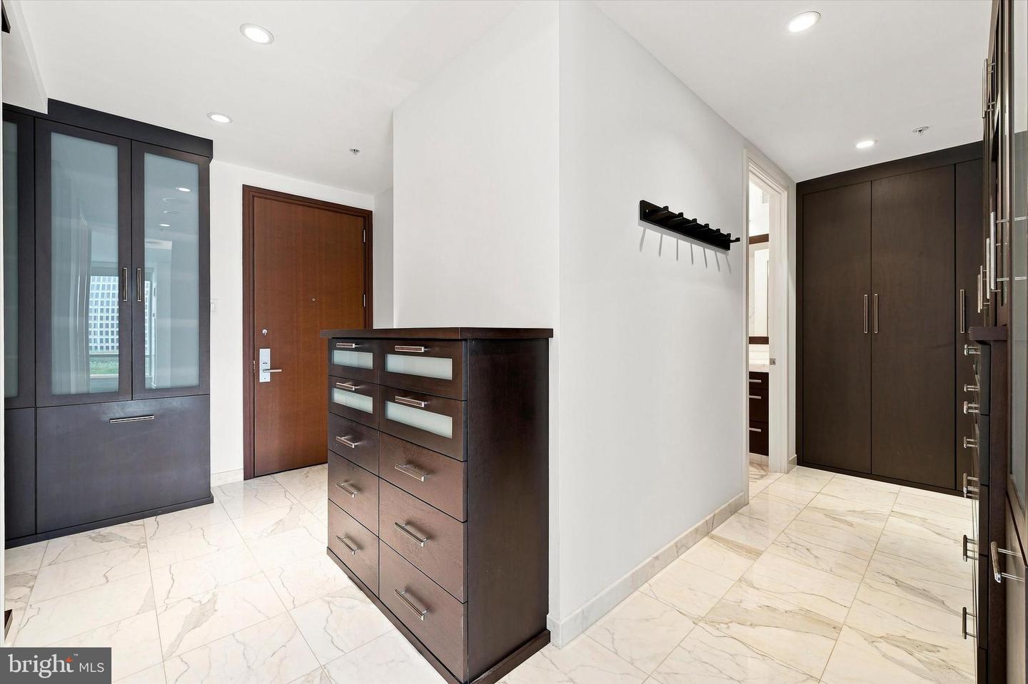 1414 S Penn Sq #6b Property Photo 39