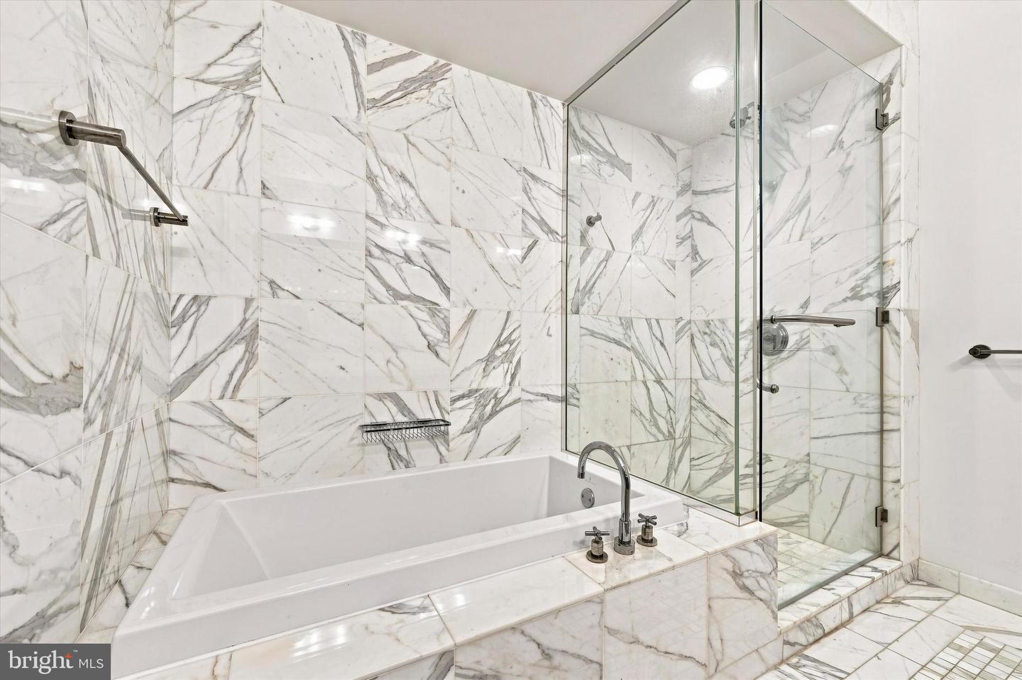 1414 S Penn Sq #6b Property Photo 42