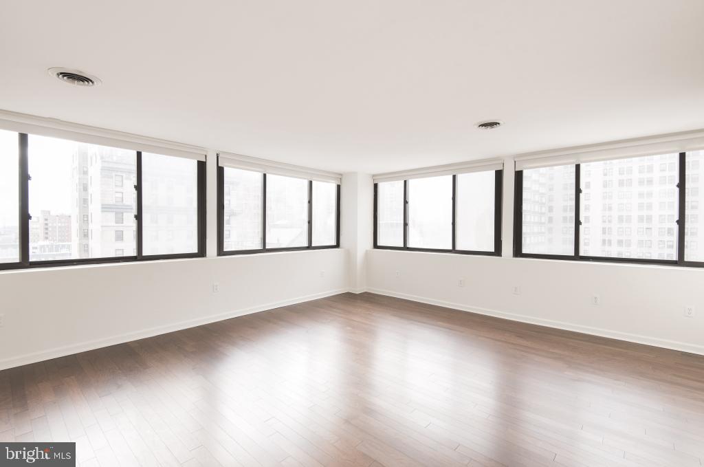 1220-24 Sansom St #9s Property Photo 8