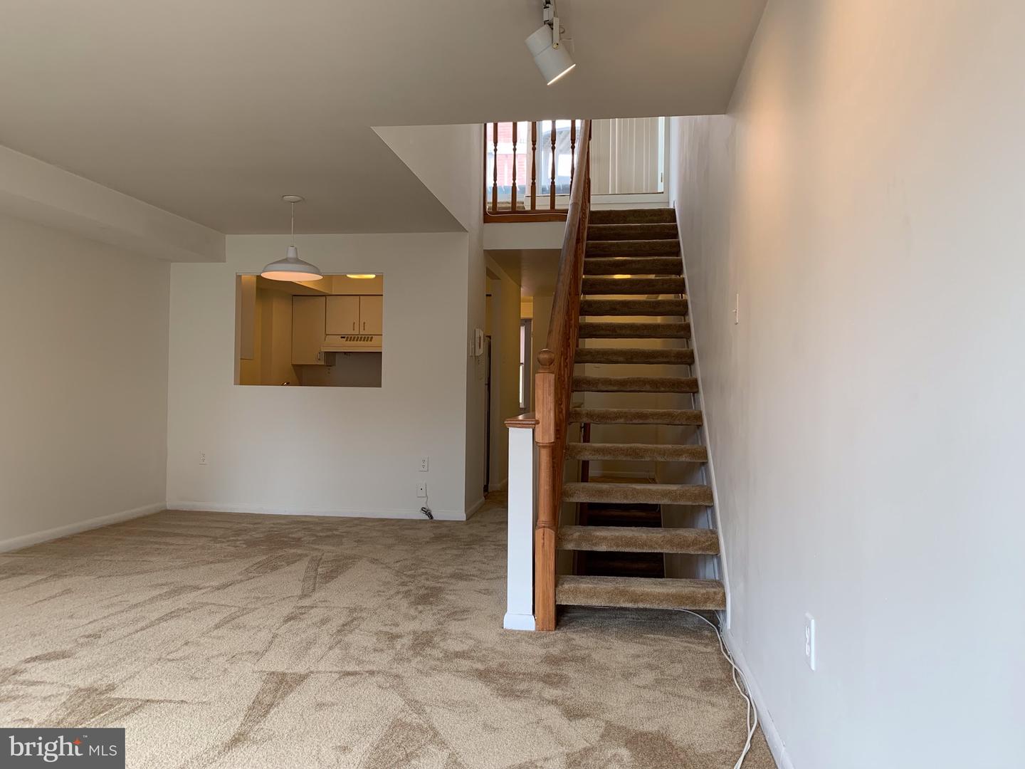 1211 Locust St #3f Property Photo 10