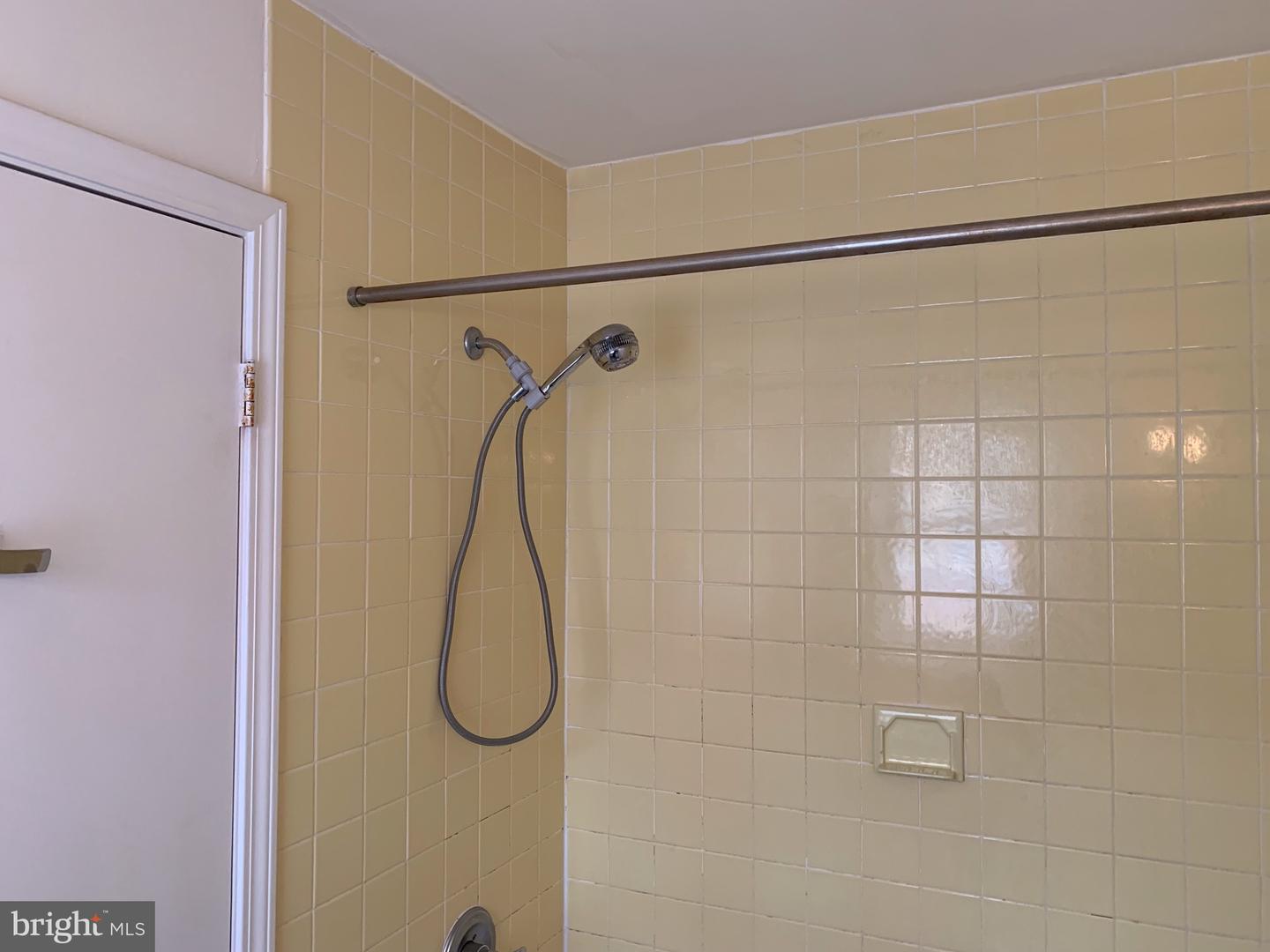 1211 Locust St #3f Property Photo 12