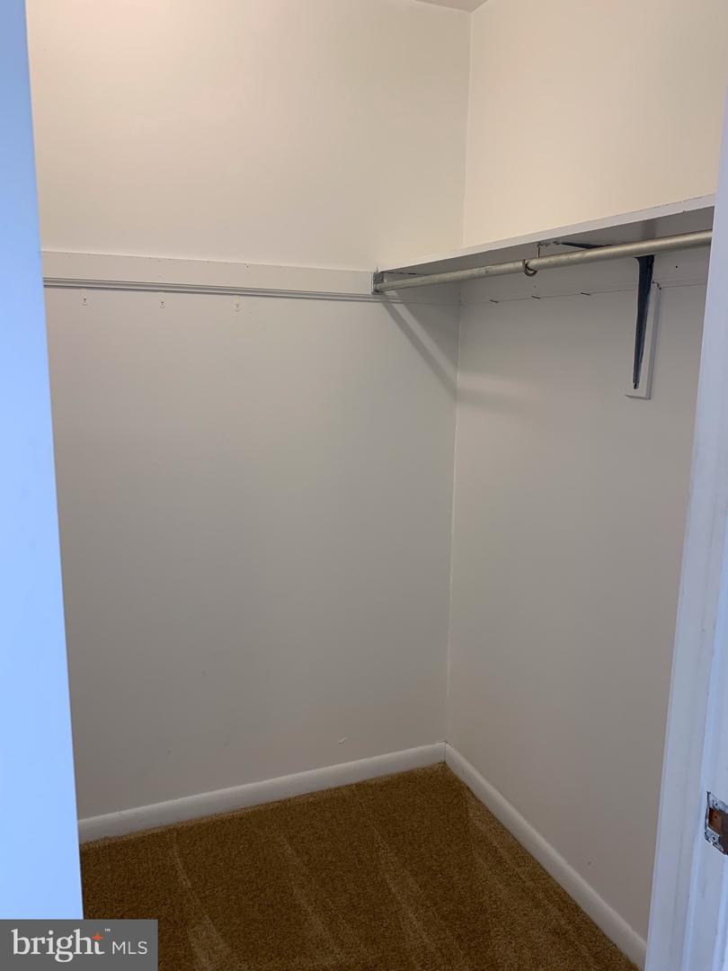 1211 Locust St #3f Property Photo 19