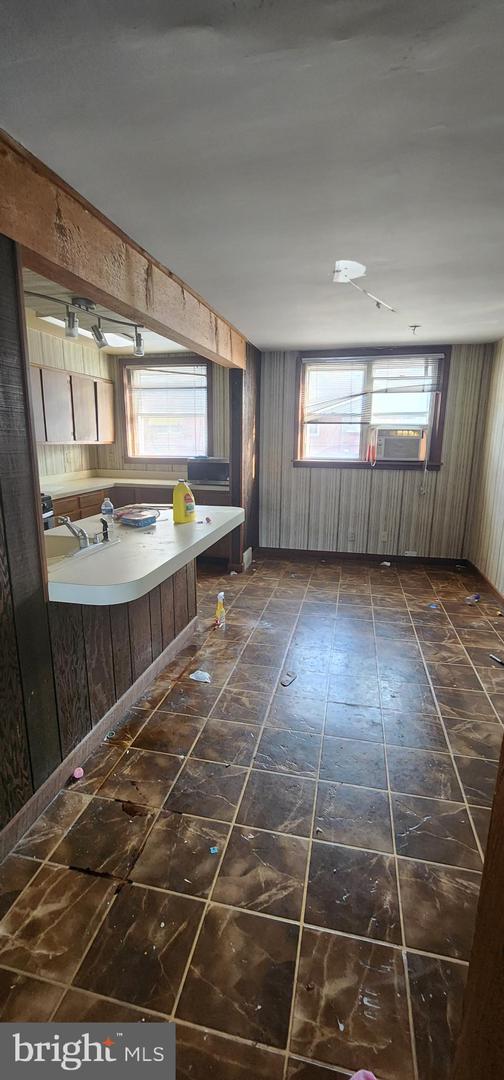 2240 Tyson Ave Property Photo 11