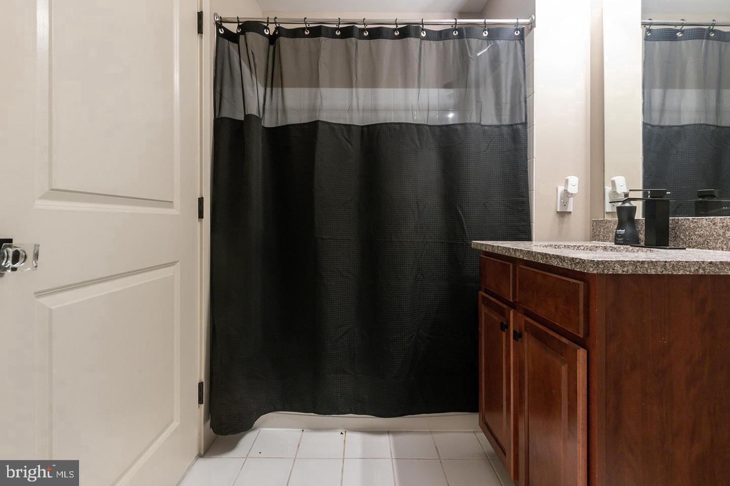 113 N Bread St #3h6 Property Photo 12