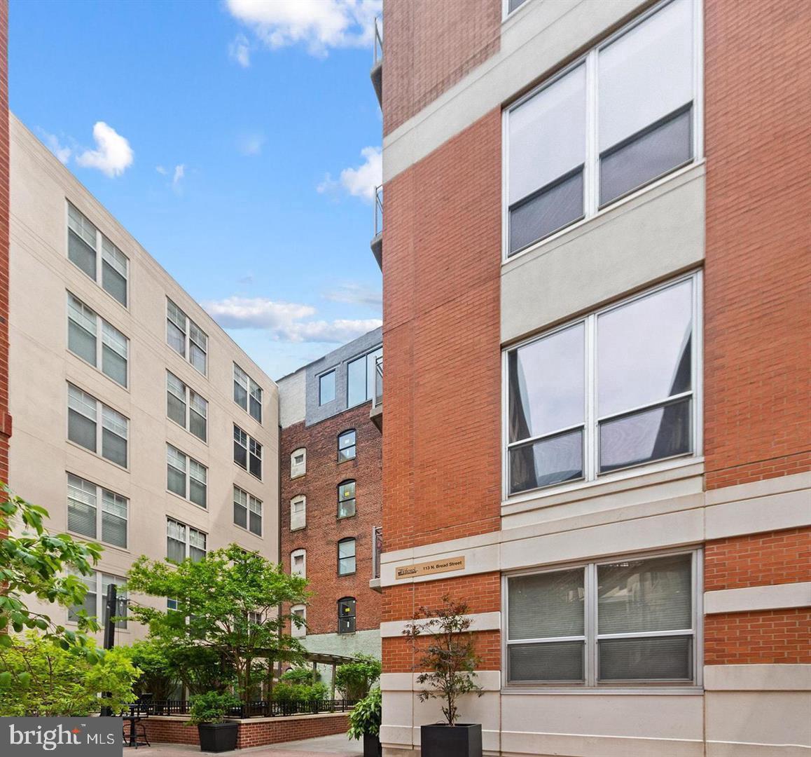 113 N Bread St #3h6 Property Photo 28