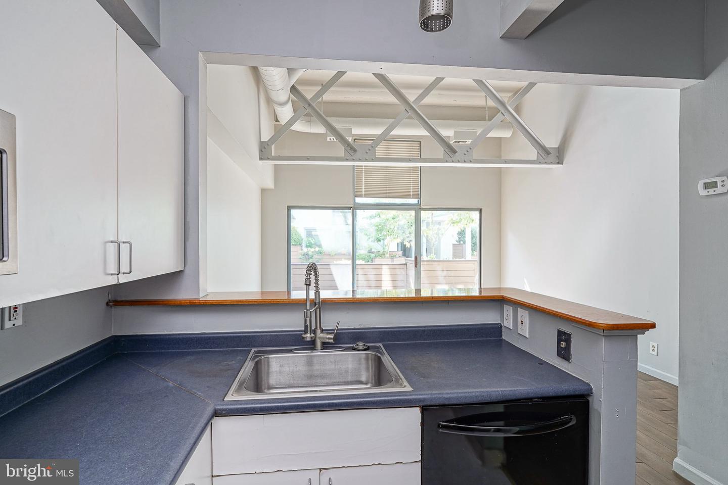 3 N Columbus Blvd #pl219 Property Photo 13