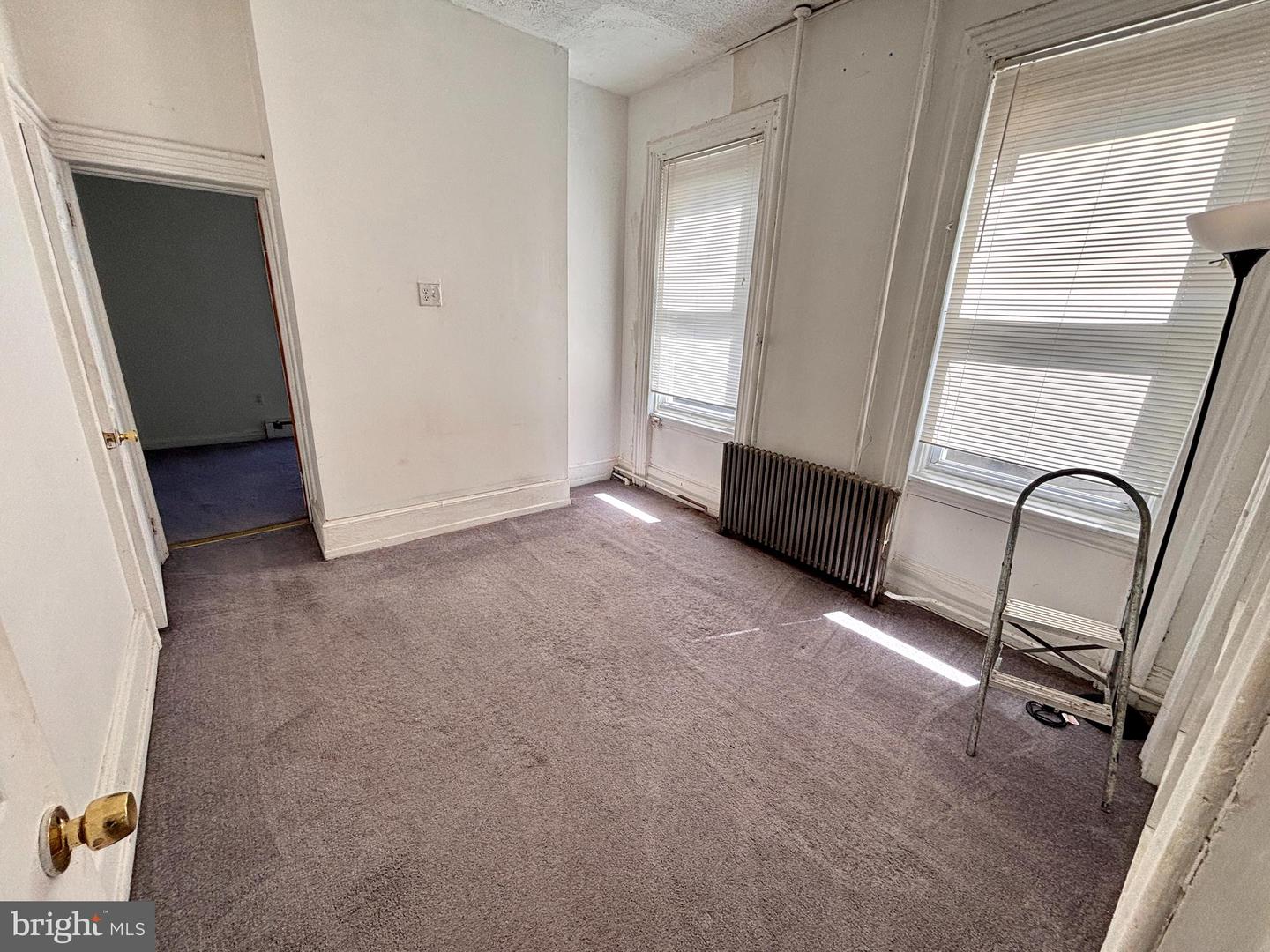 1723 Mount Vernon St #2f Property Photo 3