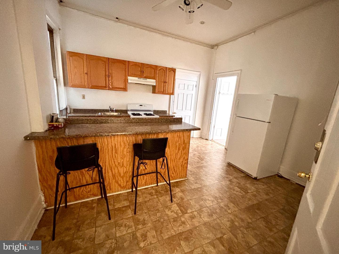 1723 Mount Vernon St #2f Property Photo 7