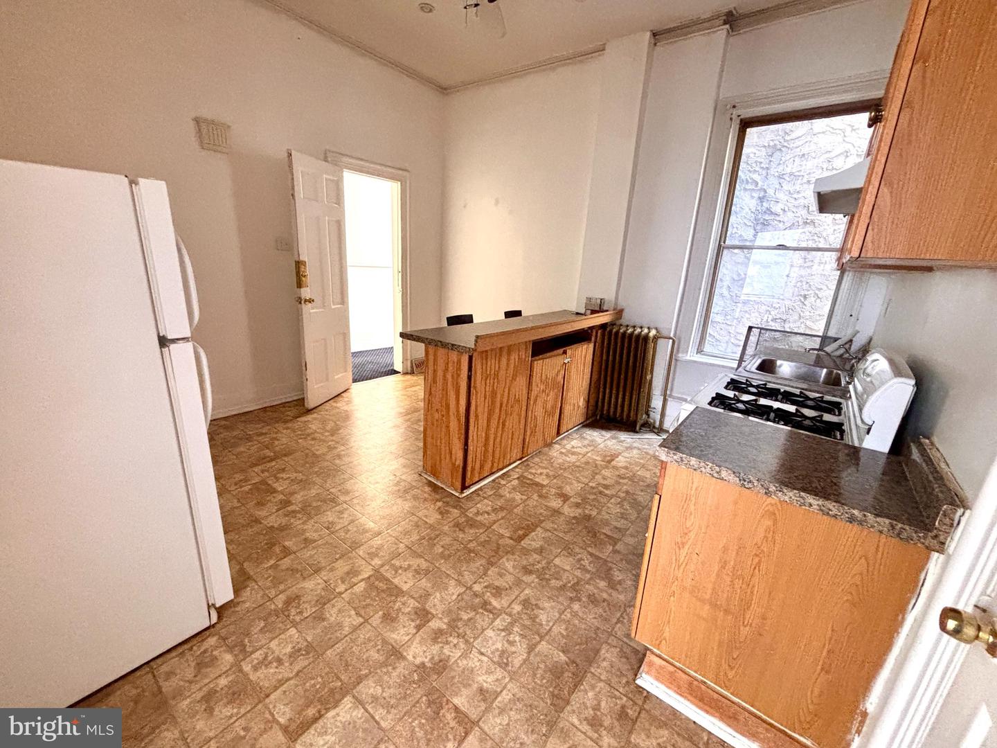 1723 Mount Vernon St #2f Property Photo 8