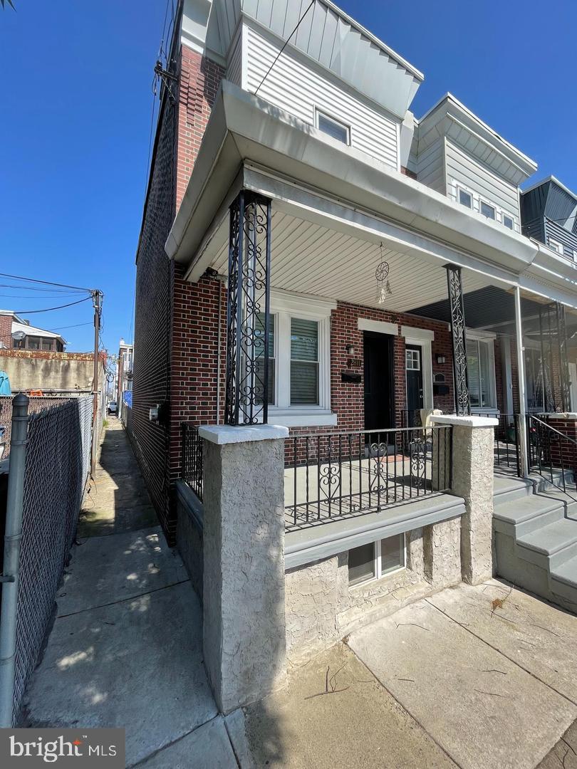 2811 Orthodox St Property Photo 2