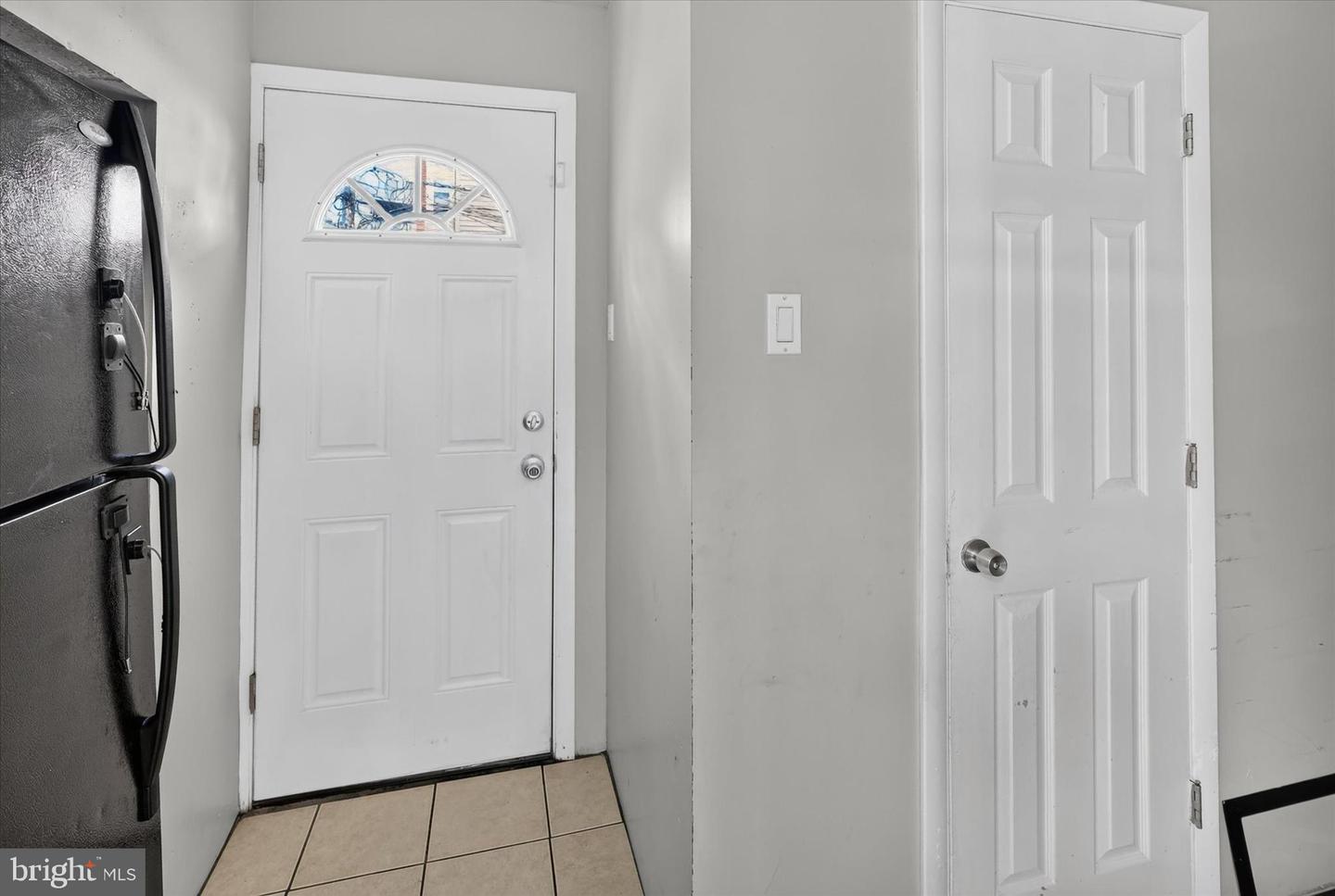 2811 Orthodox St Property Photo 14