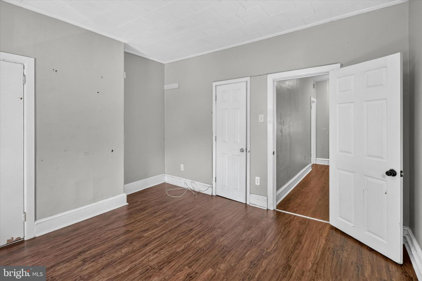 2811 Orthodox St Property Photo 24