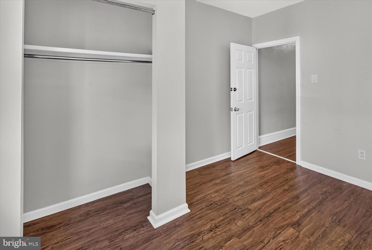 2811 Orthodox St Property Photo 28