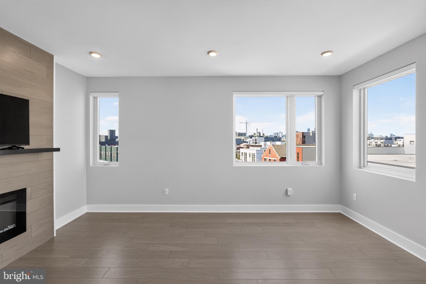 1405 Frankford Ave #507 Property Photo 1