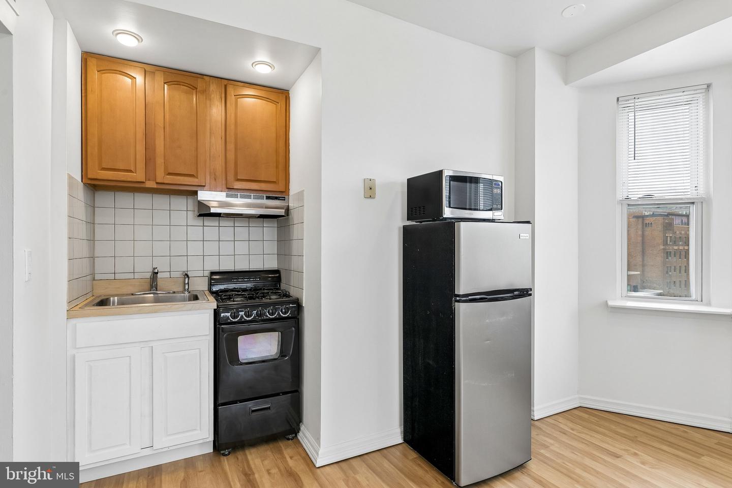 2135 Walnut St #801 Property Photo 8