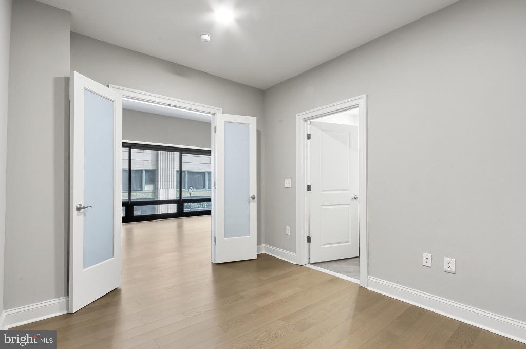1300-6 Chestnut St #203 Property Photo 17