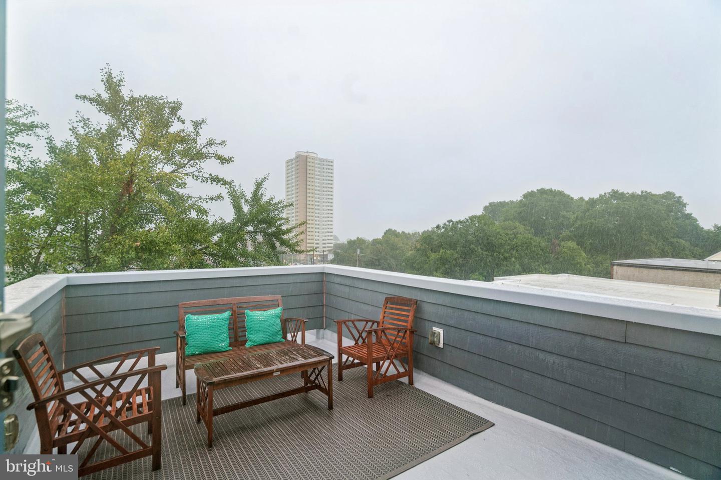 420 Federal St Property Photo 22