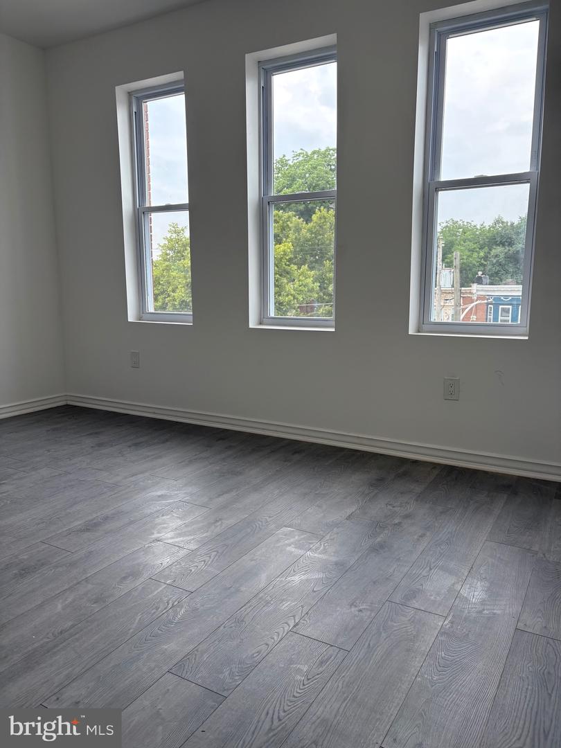 1733 W Erie Ave #3 Property Photo 14
