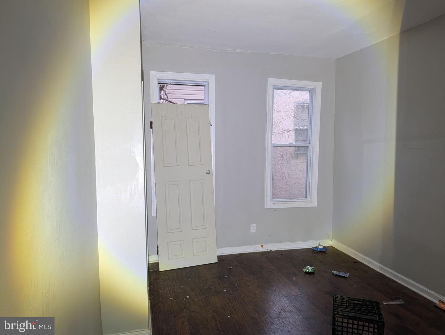 1725 N Lecount St Property Photo 13