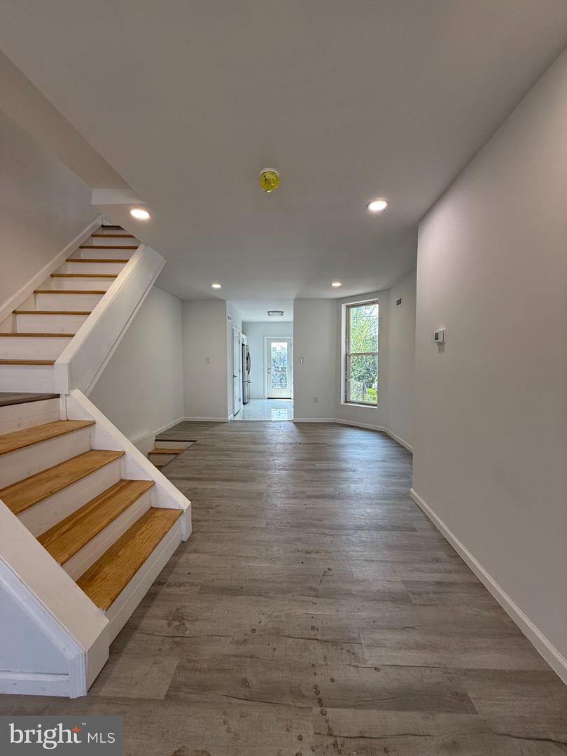 6150 Haverford Ave Property Photo 3