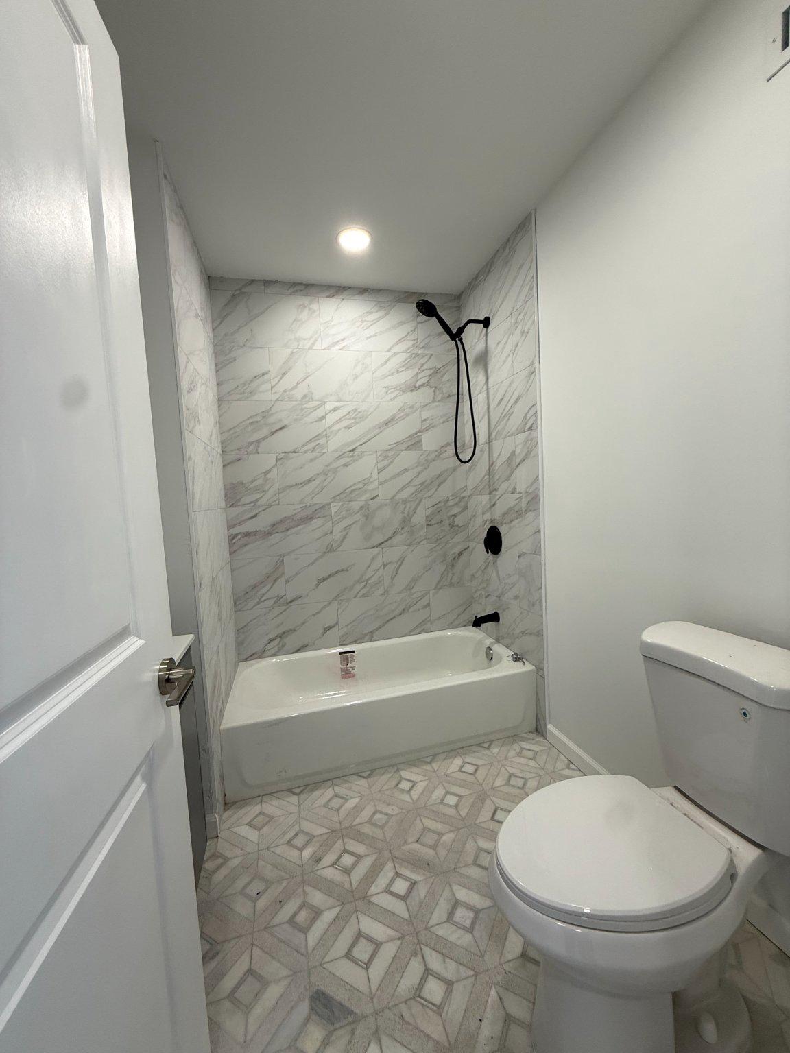 6150 Haverford Ave Property Photo 9