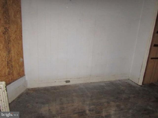 1335 E Airdrie St Property Photo 6