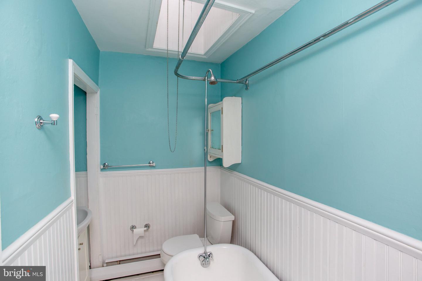 106 Davis St Property Photo 21