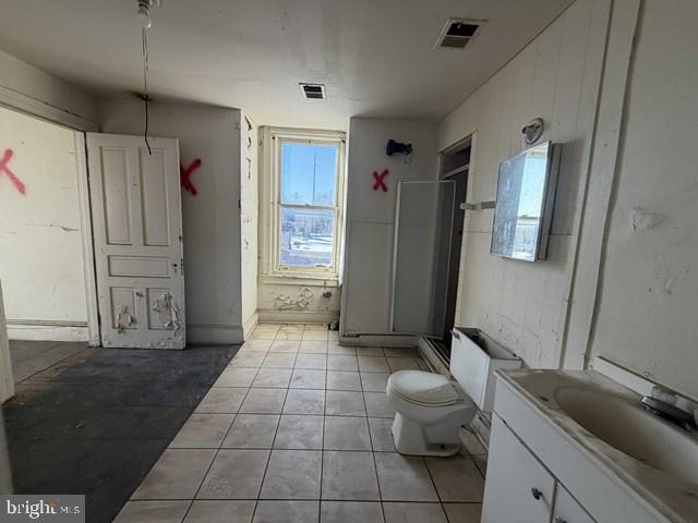 1435-37 W Rockland St Property Photo 5