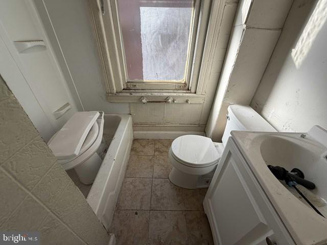 1435-37 W Rockland St Property Photo 11