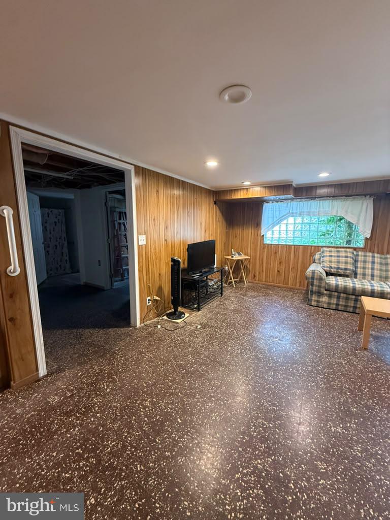 8847 E Roosevelt Blvd Property Photo 23